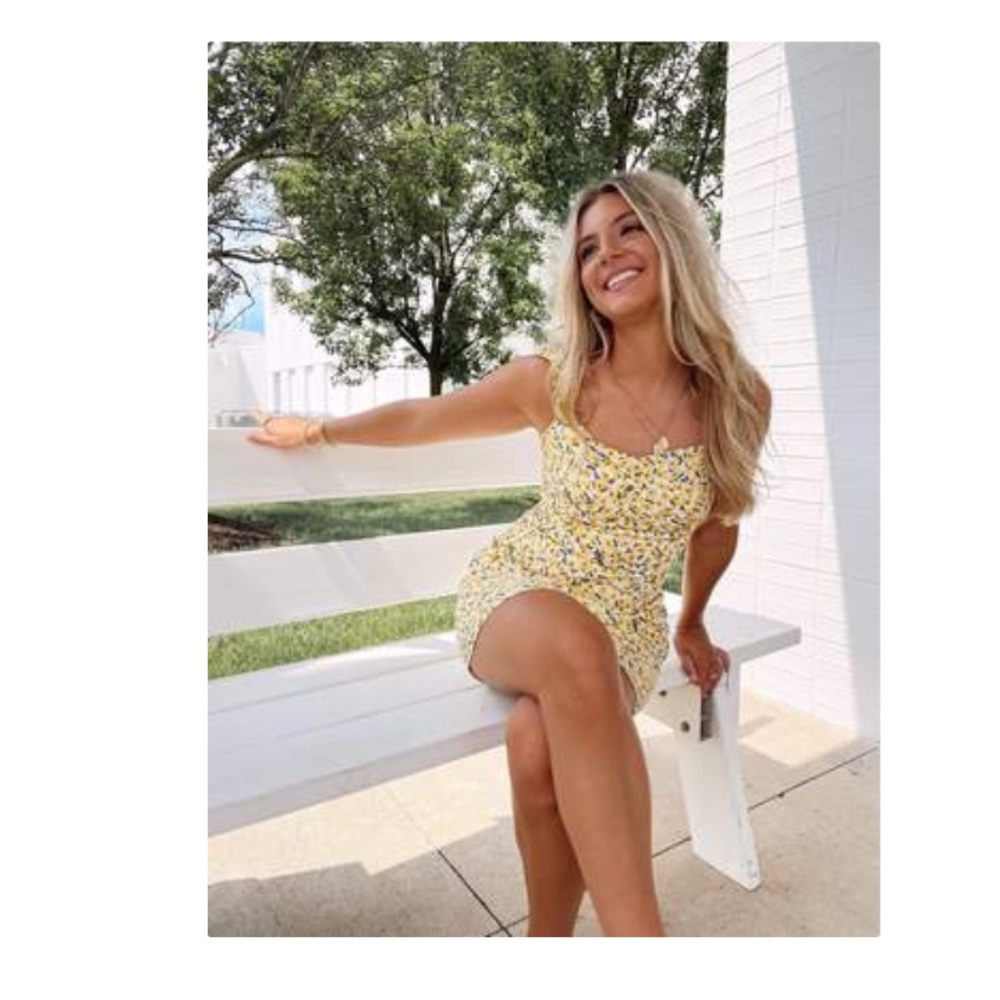 Yellow flower sundress!